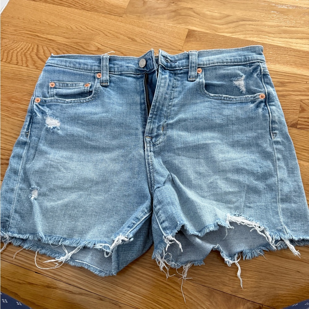 Gap high rise shorts
